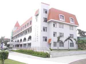 重慶廣播電視大學(xué)巫山分?！鸽姶蟆?></a></div>
          <dl>
              <dt><a href=