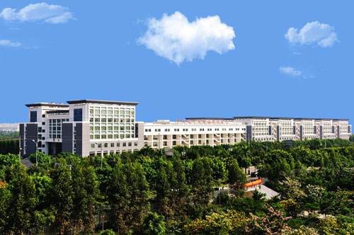 內(nèi)江廣播電視大學(xué)隆昌分?！鸽姶蟆?></a></div>
          <dl>
              <dt><a href=
