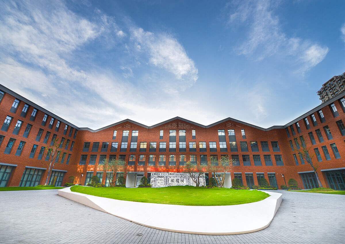 樂山廣播電視大學(xué)金口河分?！鸽姶蟆?></a></div>
          <dl>
              <dt><a href=