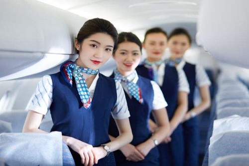 成都航空學校招收初中生嗎? 成都航空學校招收初中生嗎?