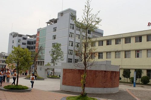 成都武侯高新職業(yè)技術學校2021年春招招生簡章 成都武侯高新職業(yè)技術學校2021年春招招生簡章