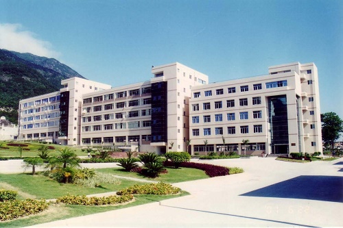 貴州黔西南州英才職業(yè)技術(shù)學校地址在哪里